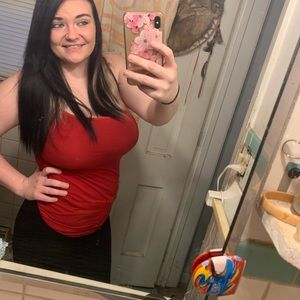 Meet your Posher, Kayla